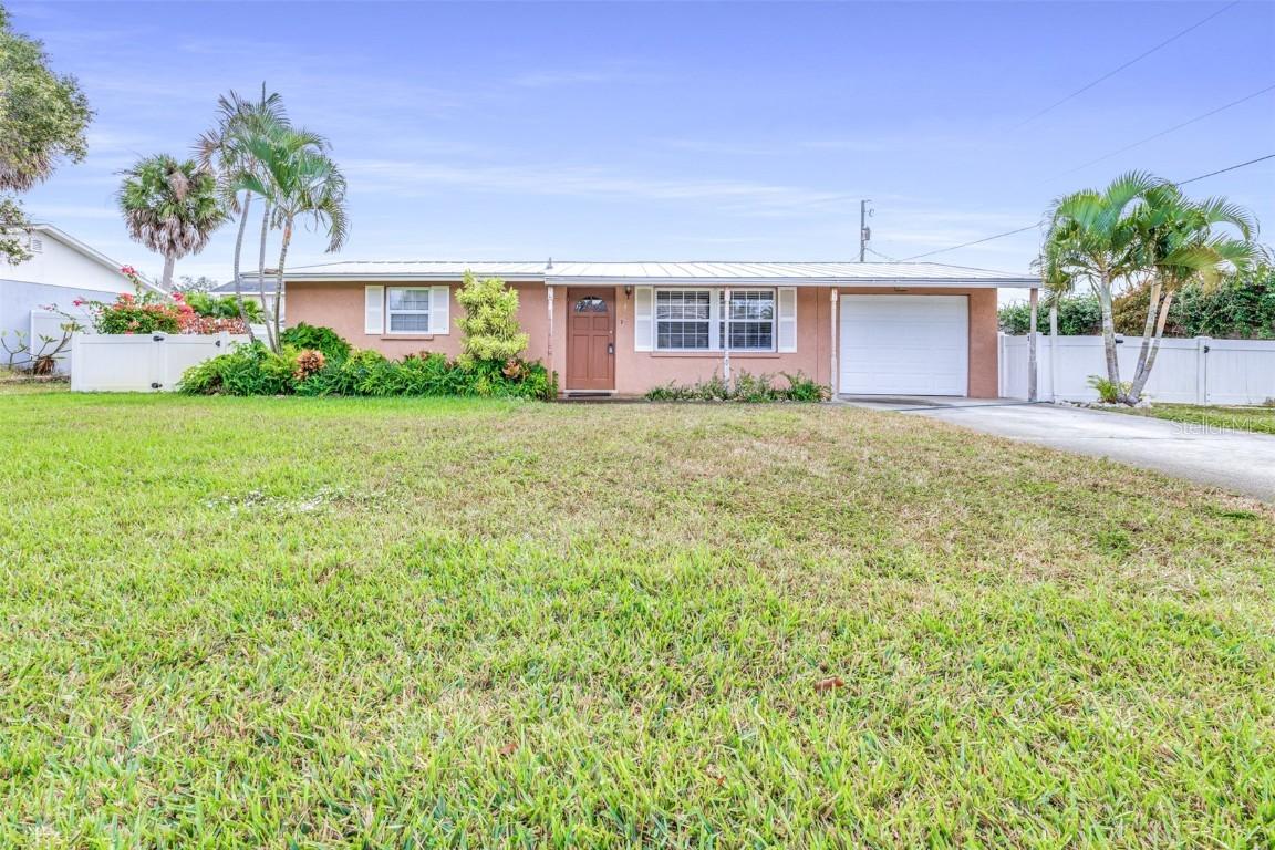 655 Carmel Rd., Venice, FL 34293