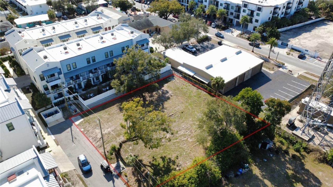 952/958 Howard Ave., Dunedin, FL 34698