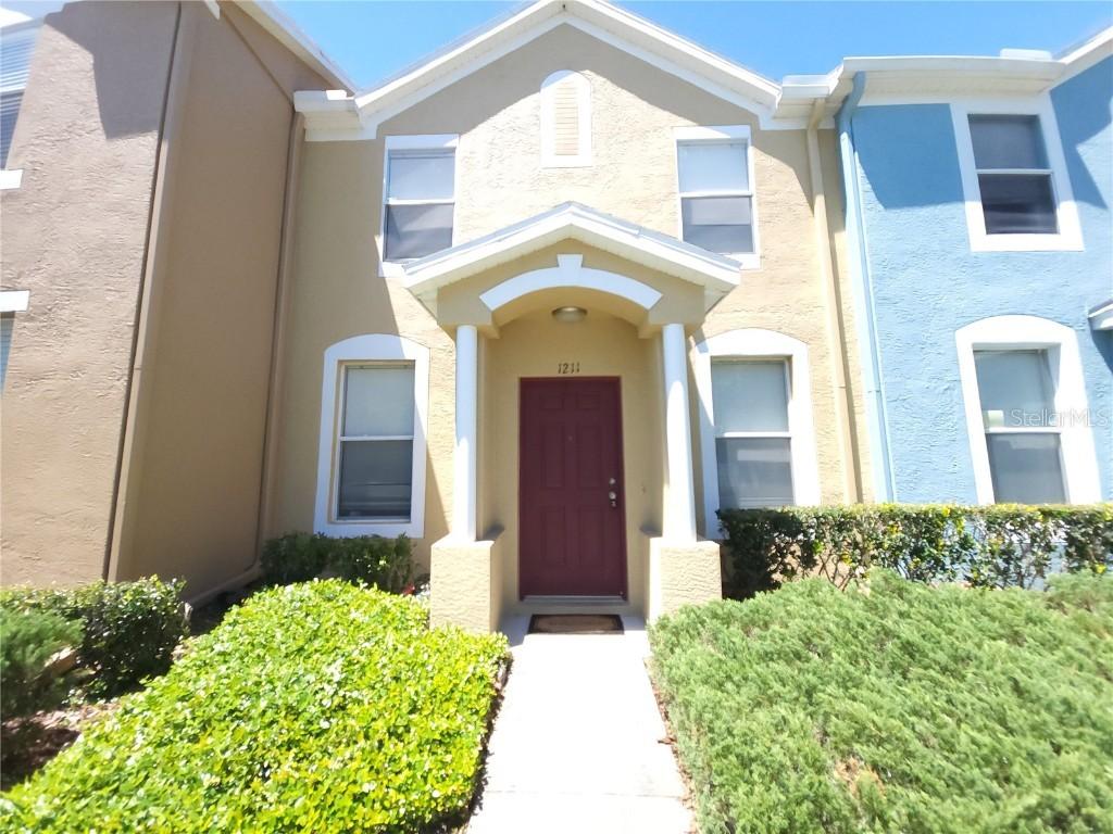 1211 Haddington Way, Wesley Chapel, FL 33543