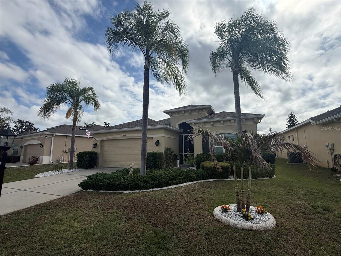1649 Emerald Dunes Dr., Sun City Center, FL 33573