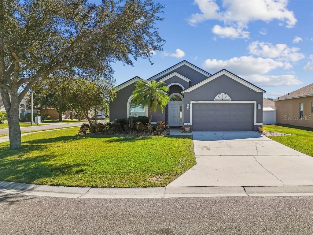 3433 Trapnell Ridge Dr., Plant City, FL 33567