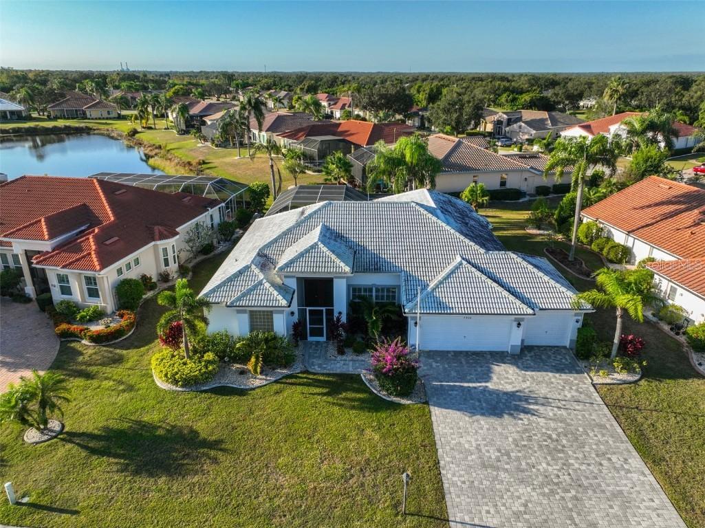 2320 Platinum Dr., Sun City Center, FL 33573