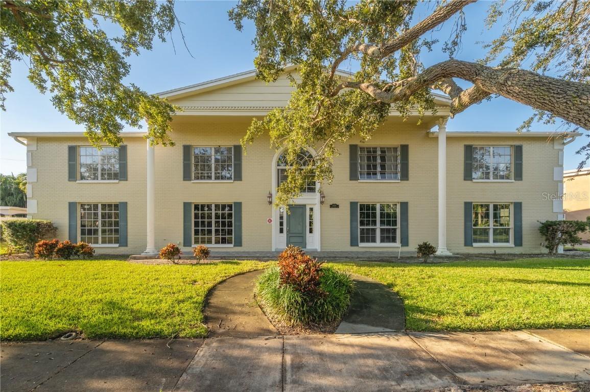 1001 Eden Isle Blvd. #3, St Petersburg, FL 33703