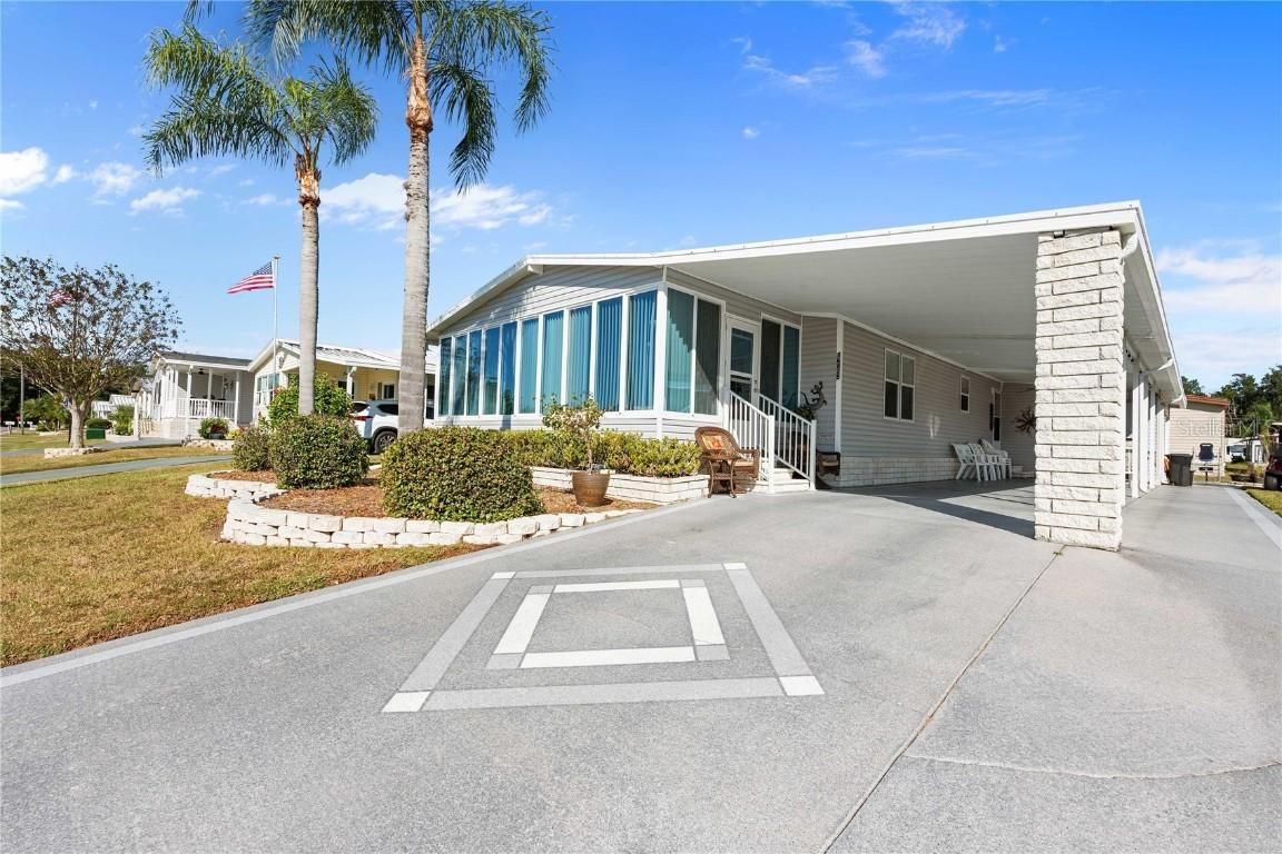 36825 Kimela Ave., Zephyrhills, FL 33542