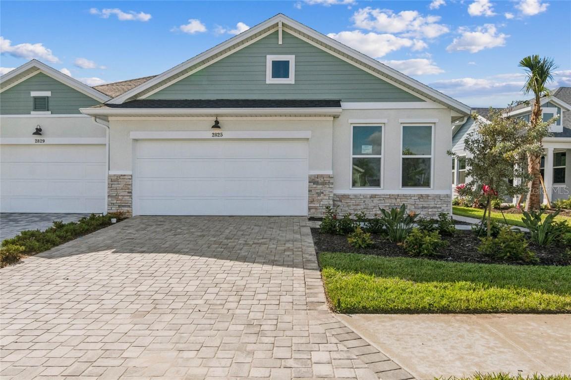 2825 Marrakesh Ln., Sarasota, FL 34234