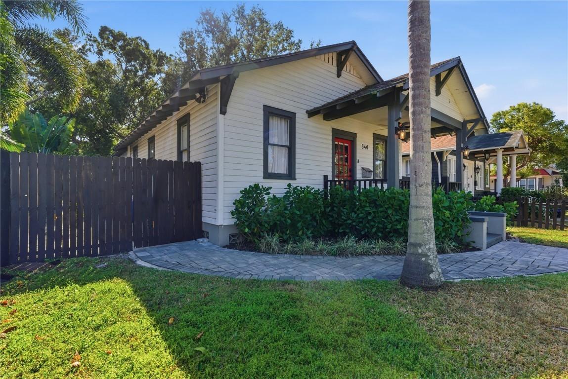 540 9th Ave., St Petersburg, FL 33701