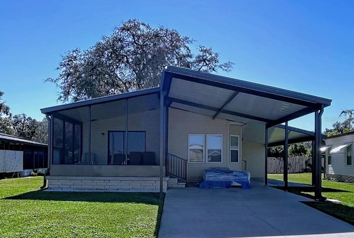 35934 Bueno Dr., Zephyrhills, FL 33541