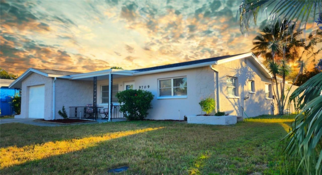 9709 Lakeside Ln., Port Richey, FL 34668