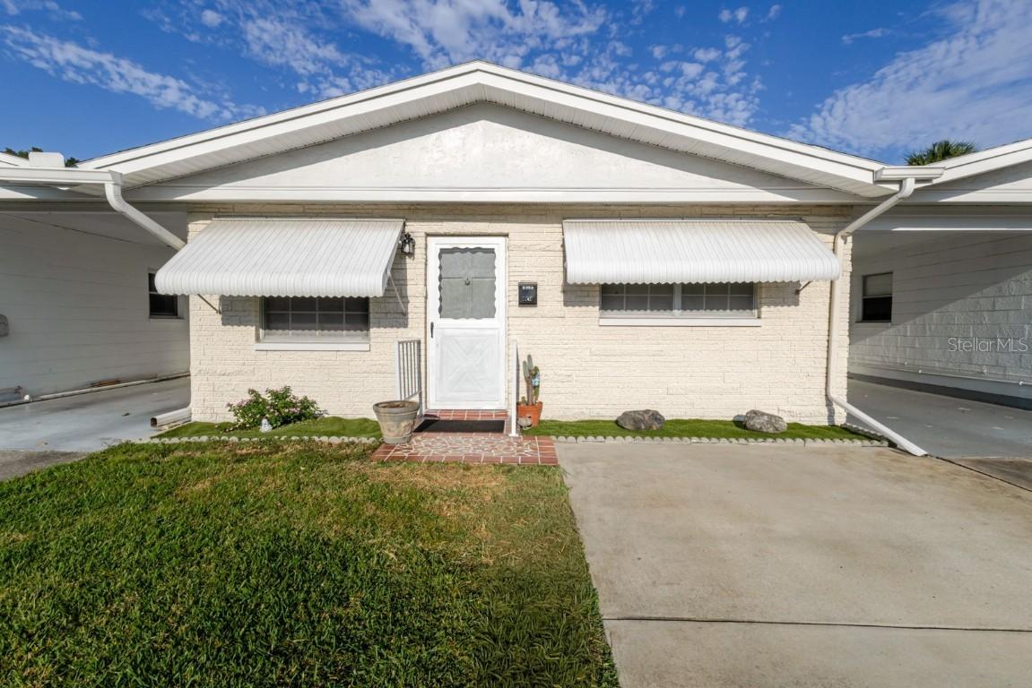 9905 Dahlia St. #27, Pinellas Park, FL 33782