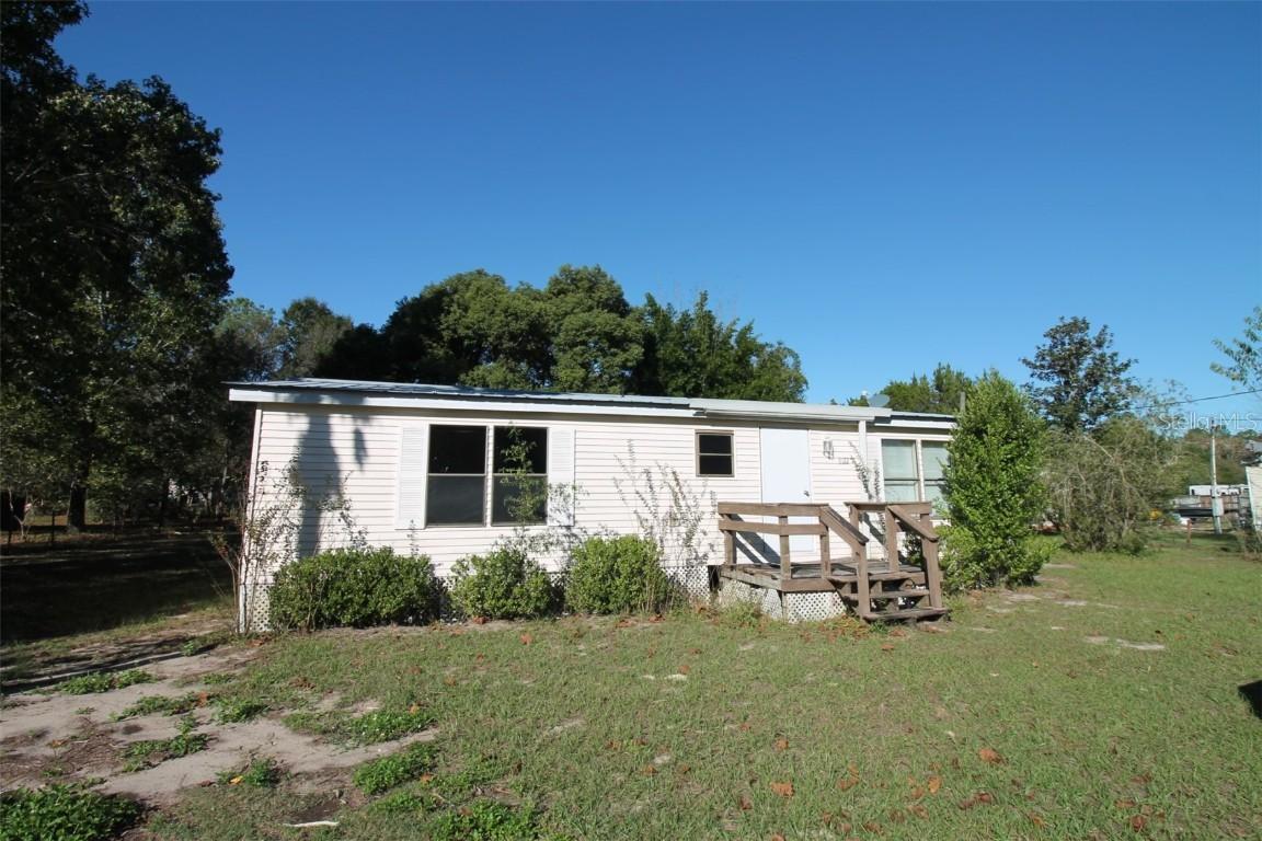 8122 N Princess Ave., Dunnellon, FL 34433
