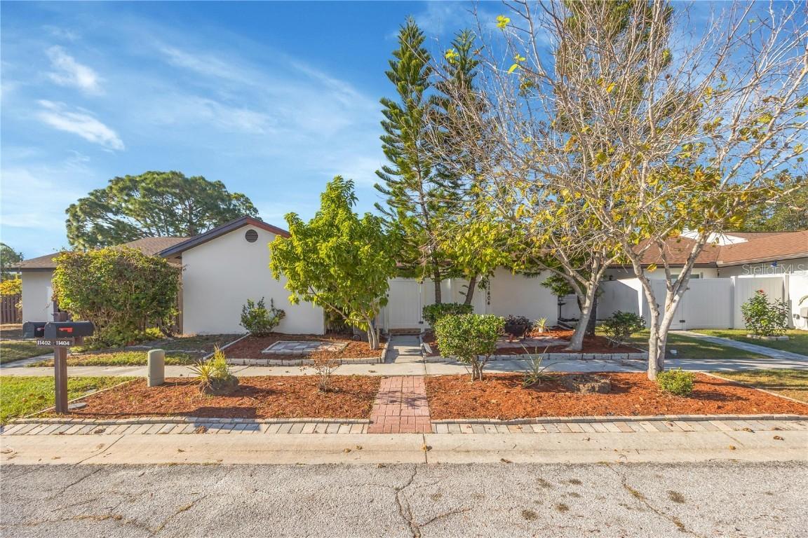 11404 Waveland Way, Tampa, FL 33624