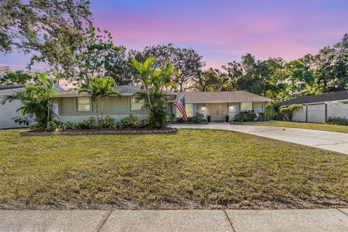 1031 Forest Grove Blvd., Palm Harbor, FL 34683