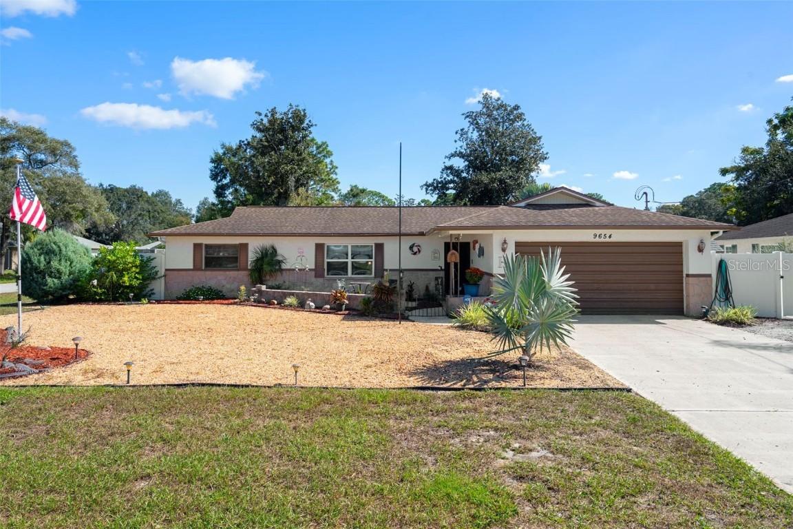 9654 Eldridge Rd., Spring Hill, FL 34608