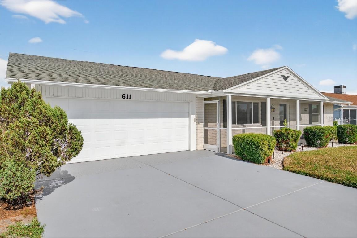 611 Fox Hills Dr., Sun City Center, FL 33573