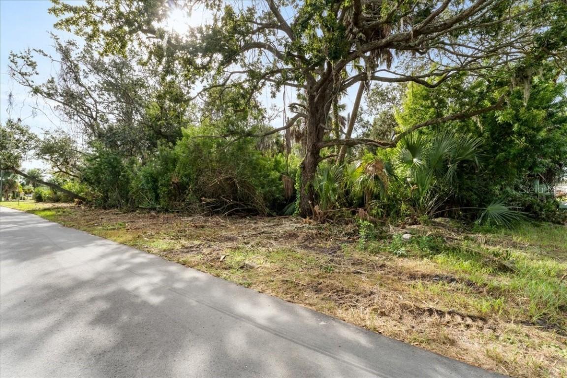 Pier Rd., New Port Richey, FL 34652