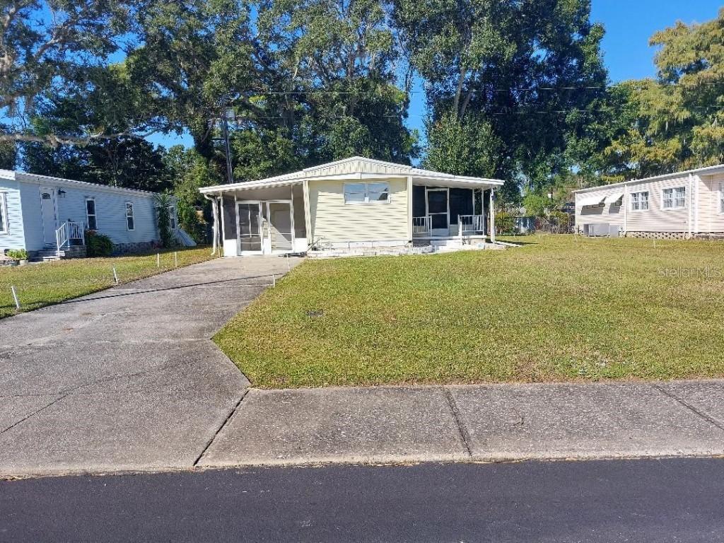 261 Philadelphia Blvd. #44, Palm Harbor, FL 34684