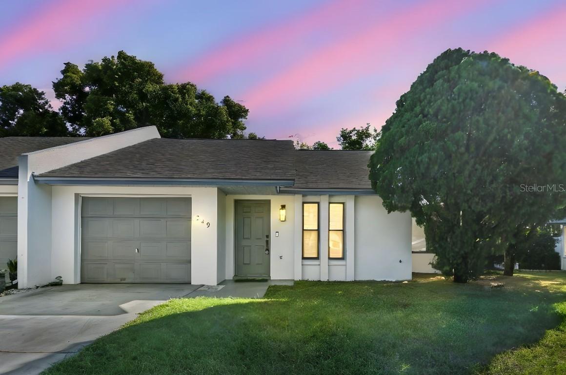 249 Granite Dr., Lakeland, FL 33809