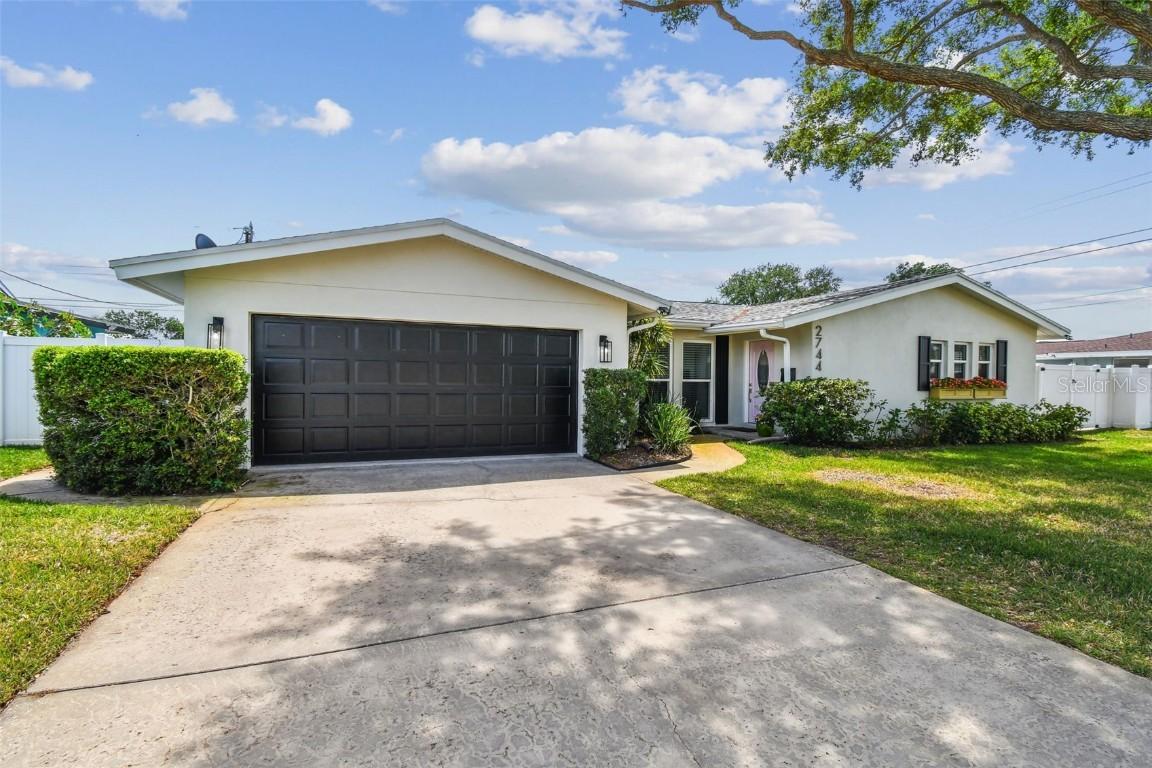 2744 68th Ave., St Petersburg, FL 33712