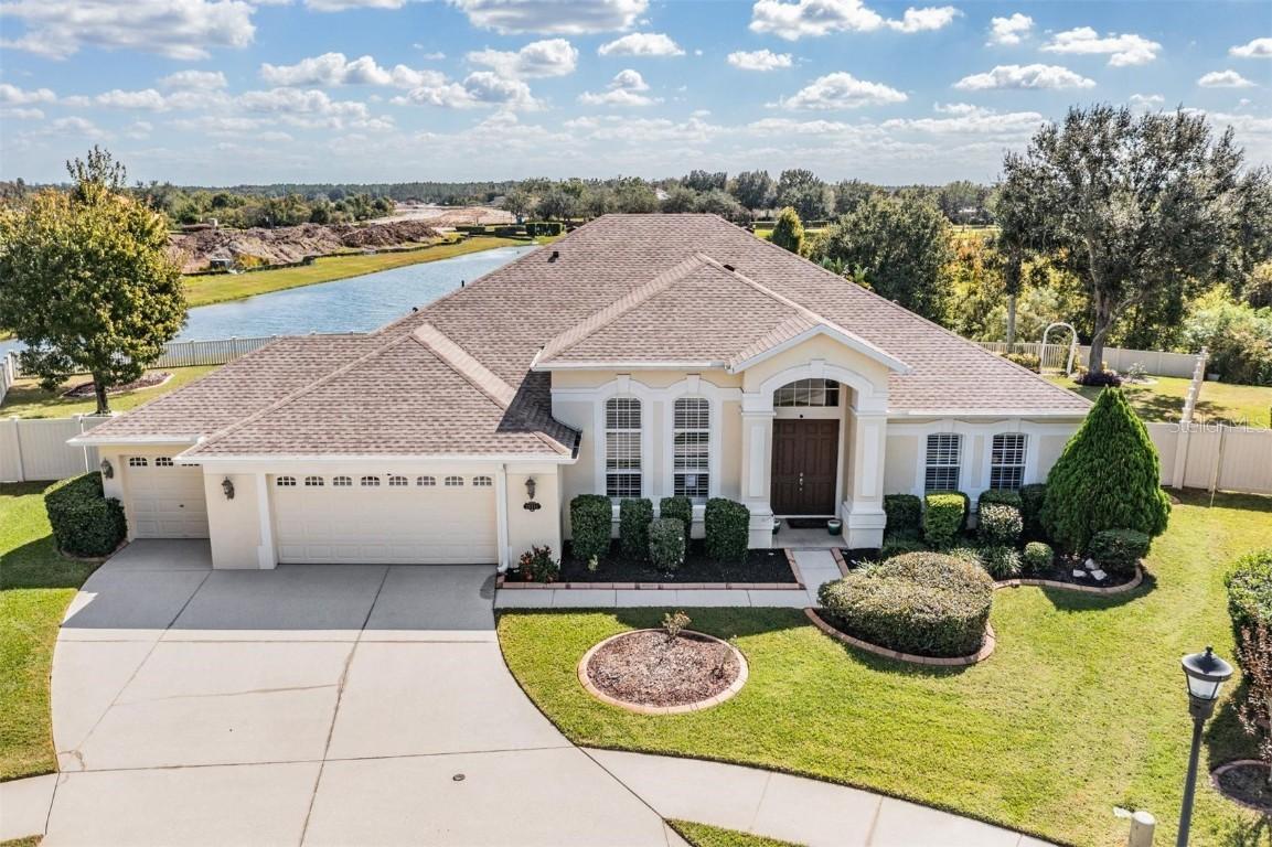 20331 Natures Corner Dr., Tampa, FL 33647