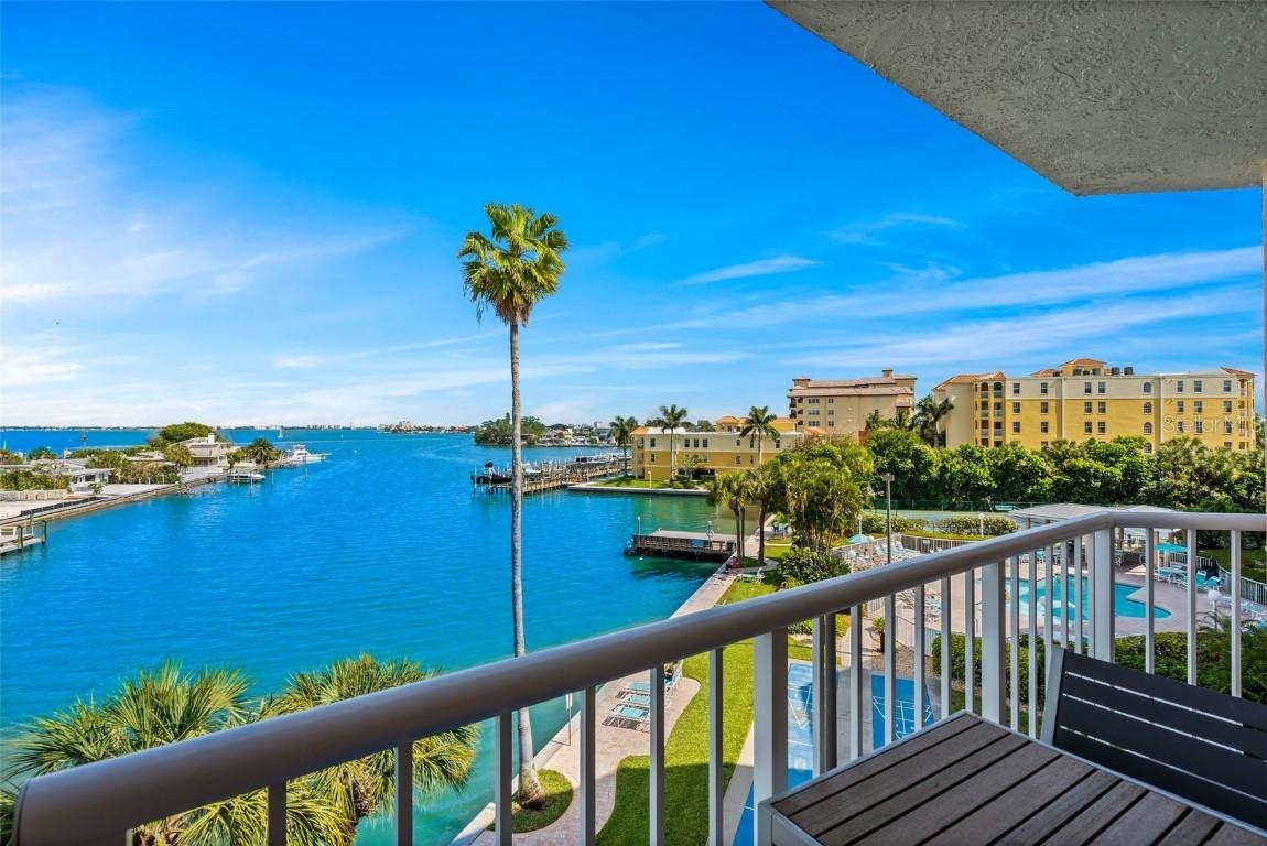 5445 Gulf Blvd. #402, St Pete Beach, FL 33706