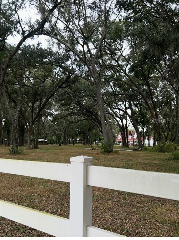 2716 Washington Rd., Valrico, FL 33594