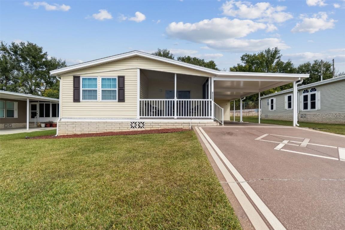 37443 Gill Ave., Zephyrhills, FL 33541