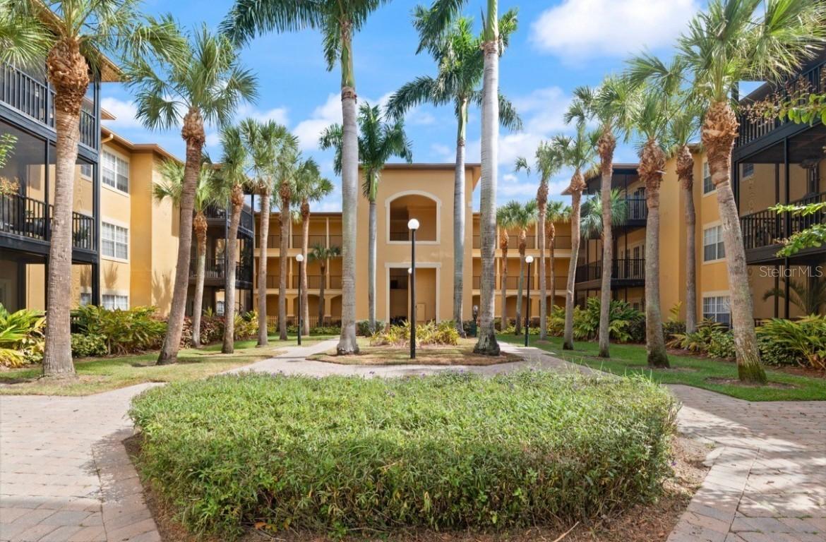 4333 Bayside Village Dr. #312, Tampa, FL 33615