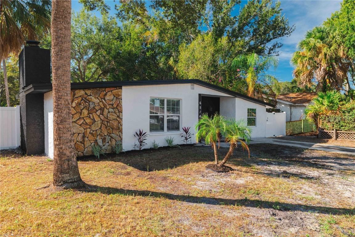 6514 Yosemite Dr., Tampa, FL 33634