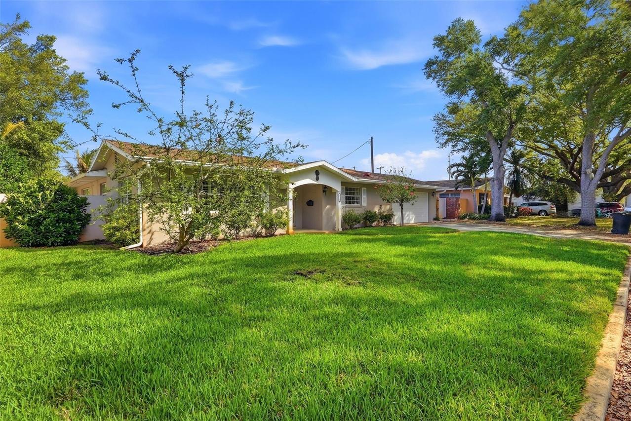 8235 39th Ave., St Petersburg, FL 33709
