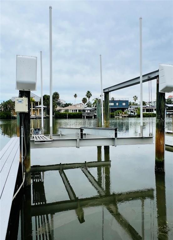 300 Venetian Dr. #4, Clearwater, FL 33755