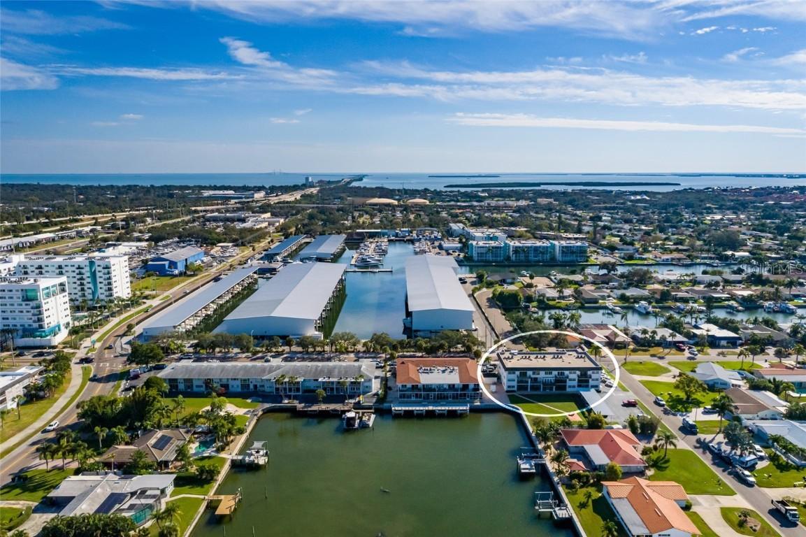 3789 46th Ave. #101, St Petersburg, FL 33711