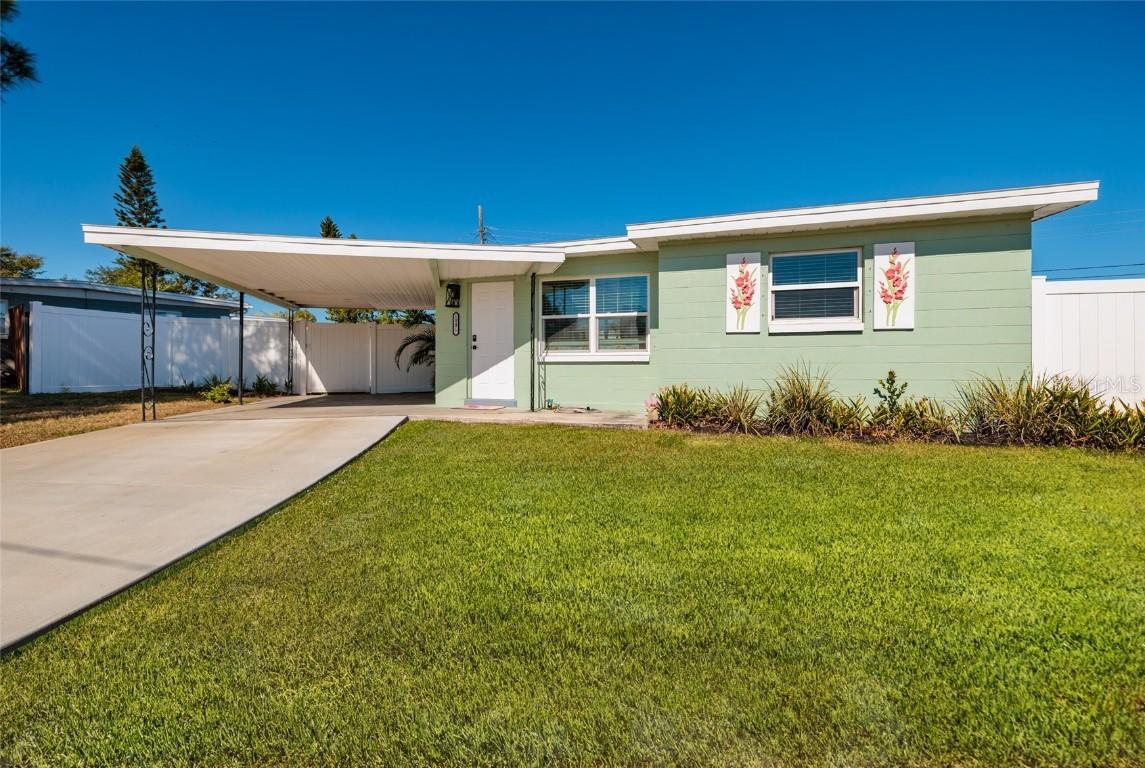 10477 119th Ave., Largo, FL 33773