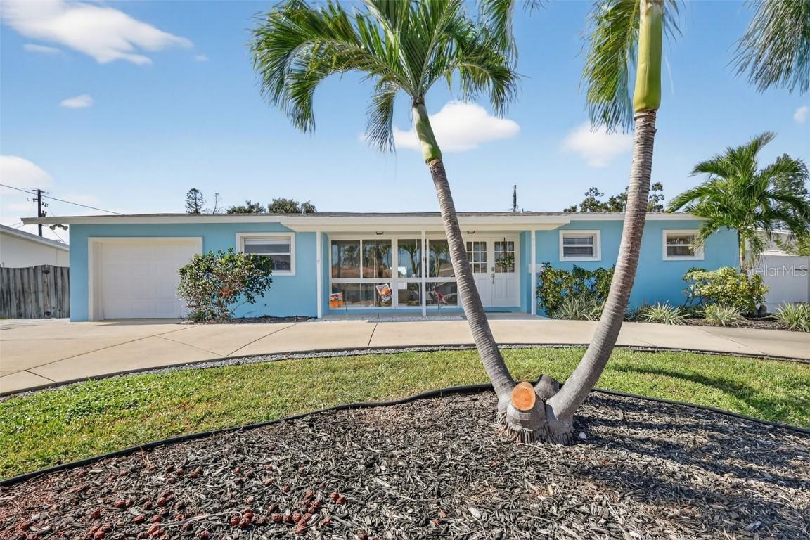 5231 41st St., St Petersburg, FL 33711