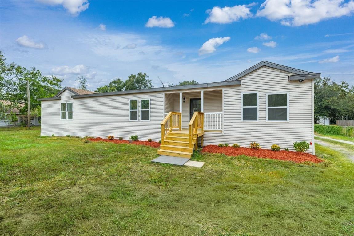 9902 Seven Roads Pl., Thonotosassa, FL 33592