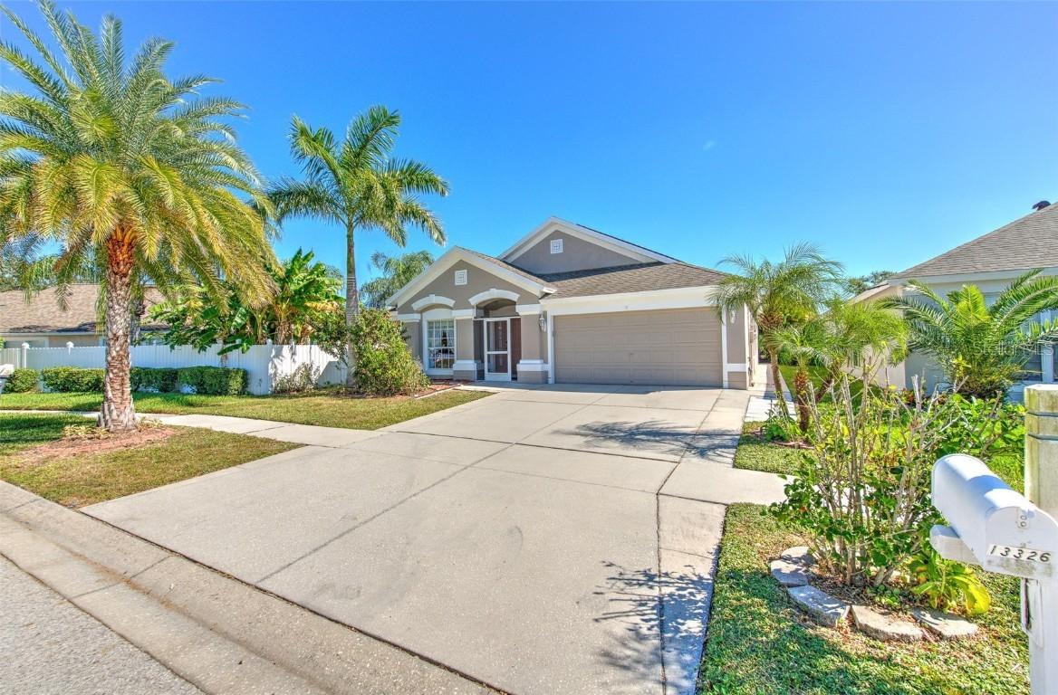 13326 Evening Sunset Ln., Riverview, FL 33579