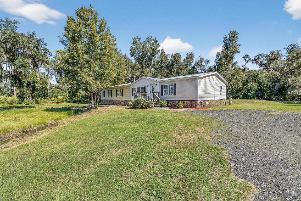 11110 Walter Hunter Rd., Lithia, FL 33547