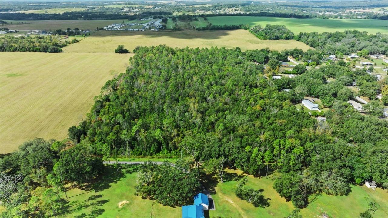 Shenna Lane, Zephyrhills, FL 33540