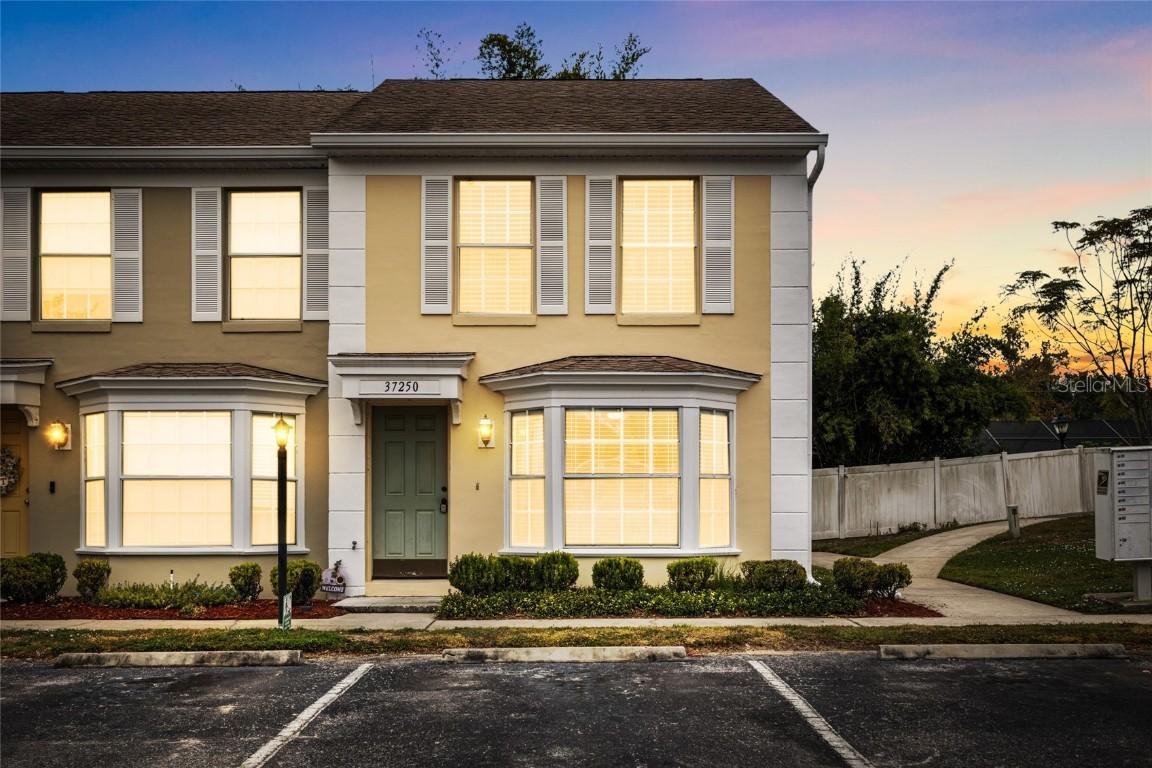 37250 Embassy Park Ln., Dade City, FL 33525