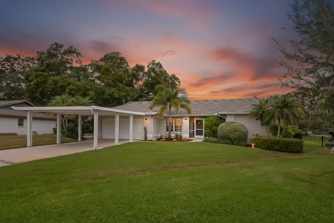 3418 E Lake Dr., Land O Lakes, FL 34639