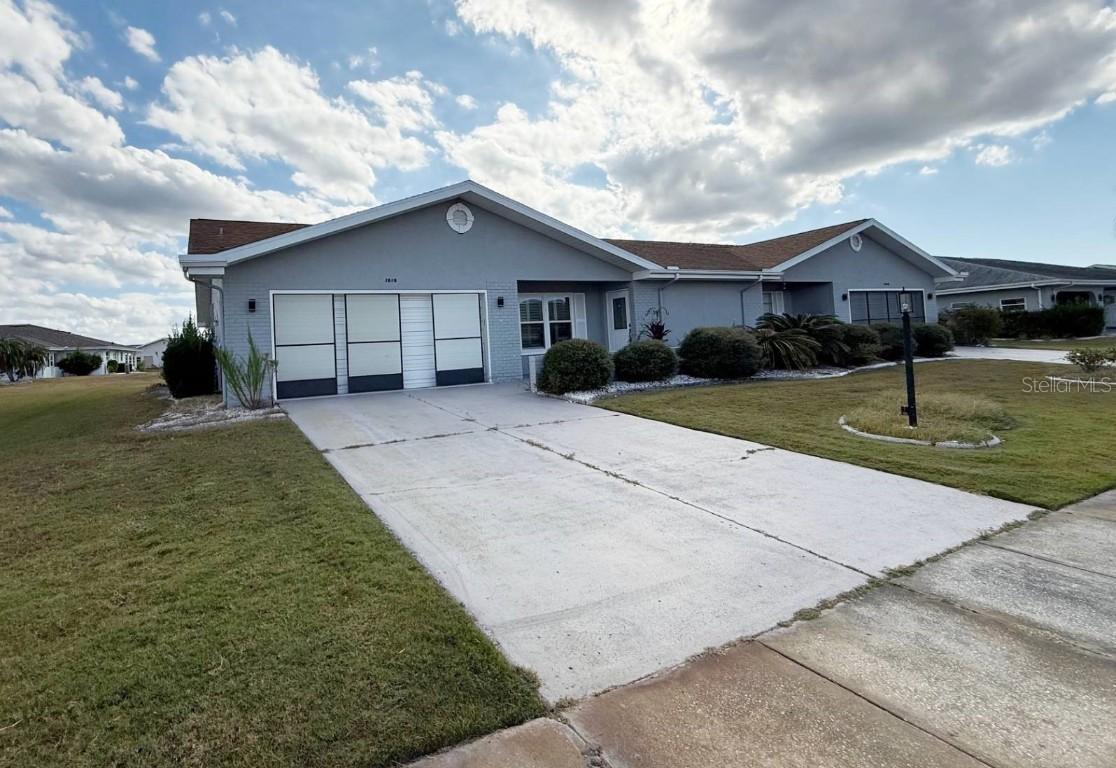 1618 Bentwood Dr., Sun City Center, FL 33573