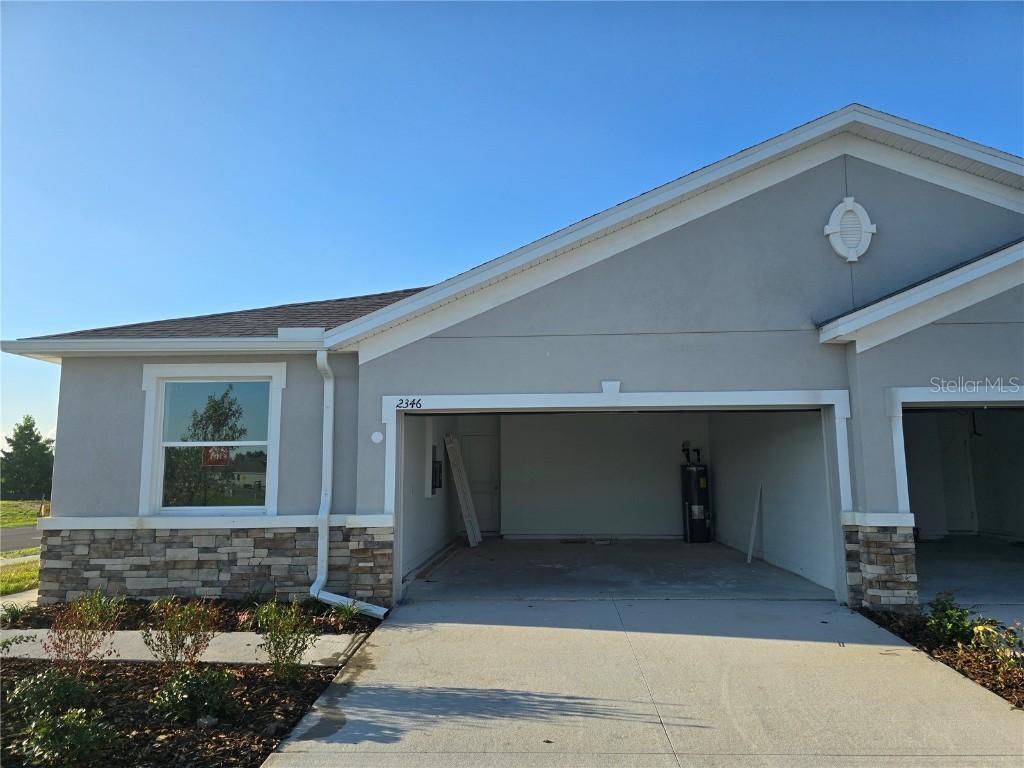 2349 Bending Bonsai Dr., Wesley Chapel, FL 33543