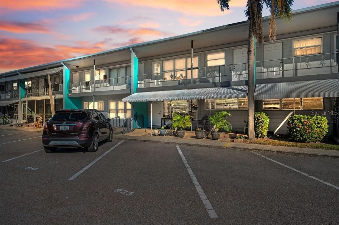 4011 55th Way #935, Kenneth City, FL 33709