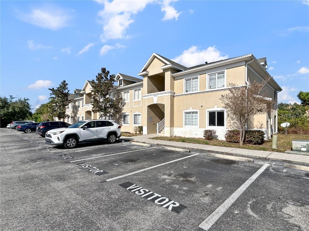 9510 Newdale Way #102, Riverview, FL 33578