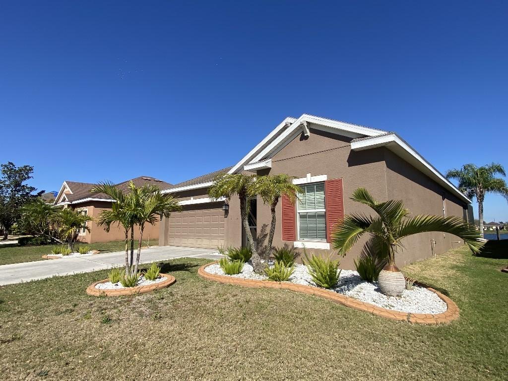 711 Parker Den Dr., Ruskin, FL 33570