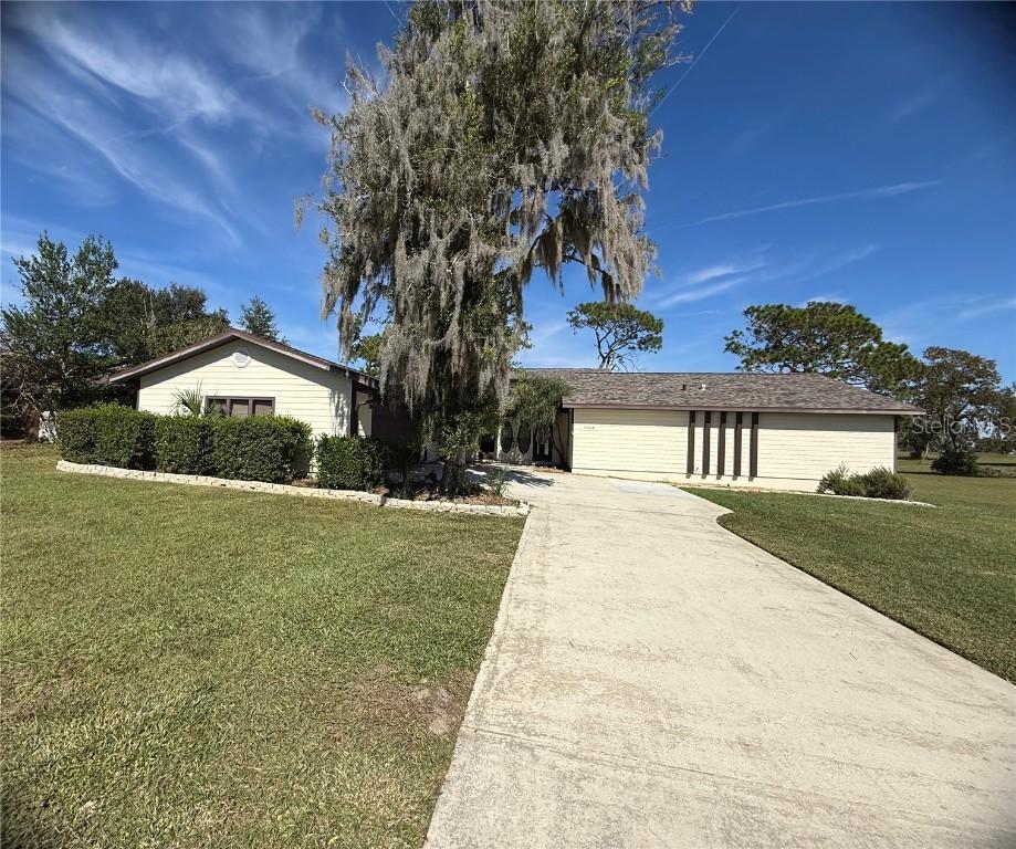 5544 Fairway Dr., Ridge Manor, FL 33523