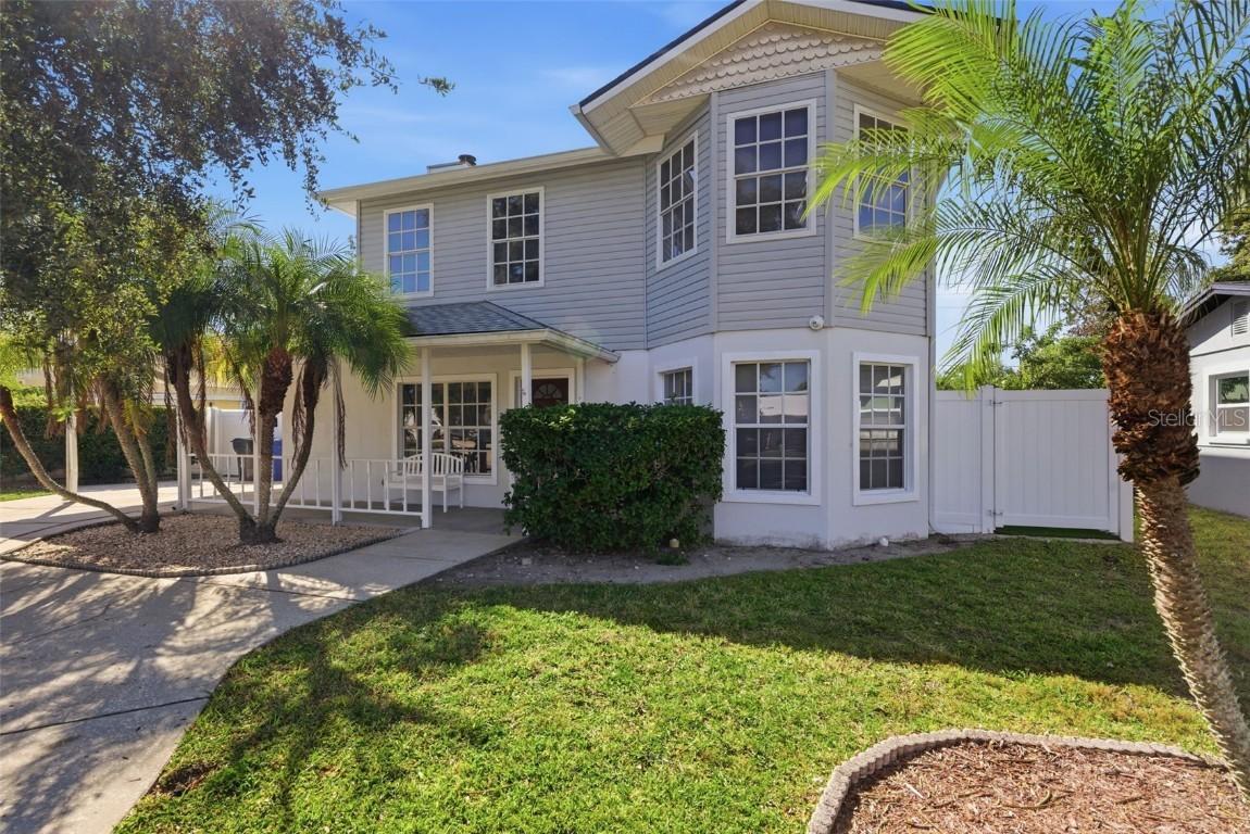 7904 N Woodlynne Ave., Tampa, FL 33614