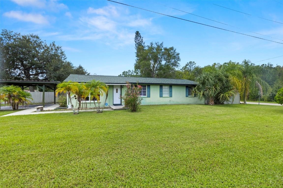 18218 Griffith Rd., Lutz, FL 33548