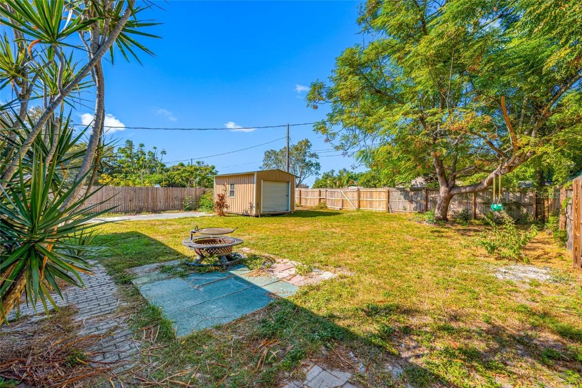 3033 24th Ave., St Petersburg, FL 33713