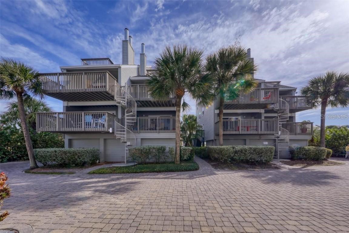 19930 Gulf Blvd. #1B, Indian Shores, FL 33785
