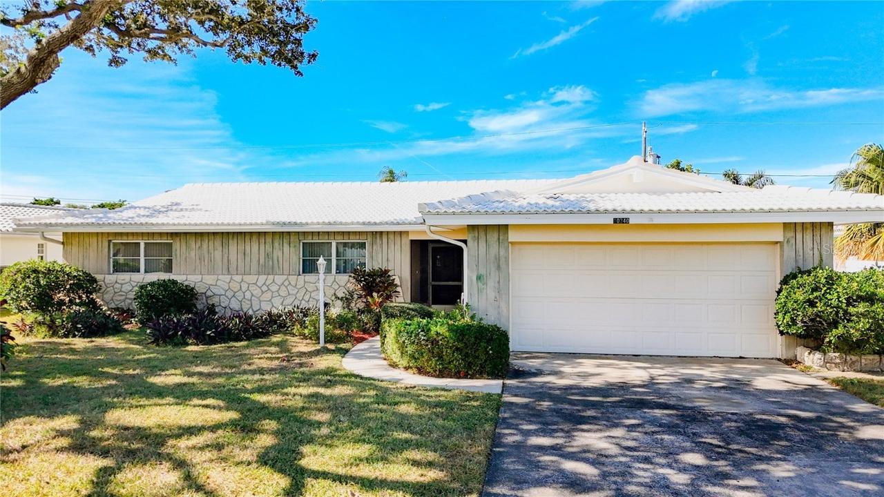 10340 Monarch Dr., Largo, FL 33774